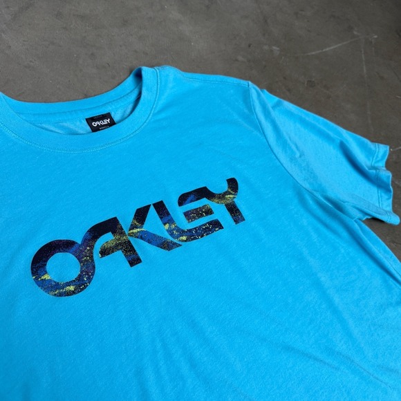Oakley Hydrolix Mens Graphic T-Shirt Blue Logo Print Regular Fit Size M - Picture 6 of 9